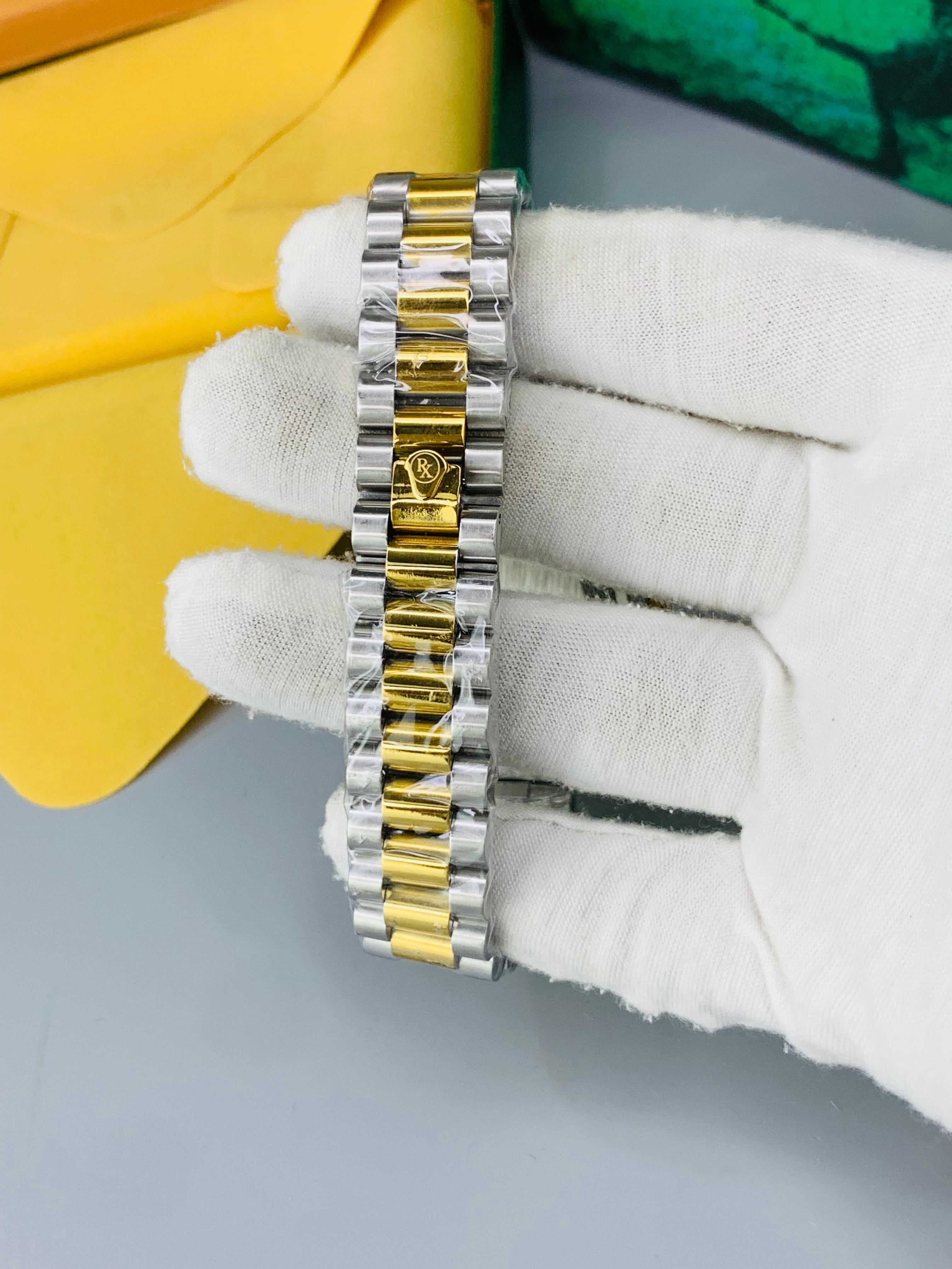 Tow Tone Golden Stone Model With Date Function