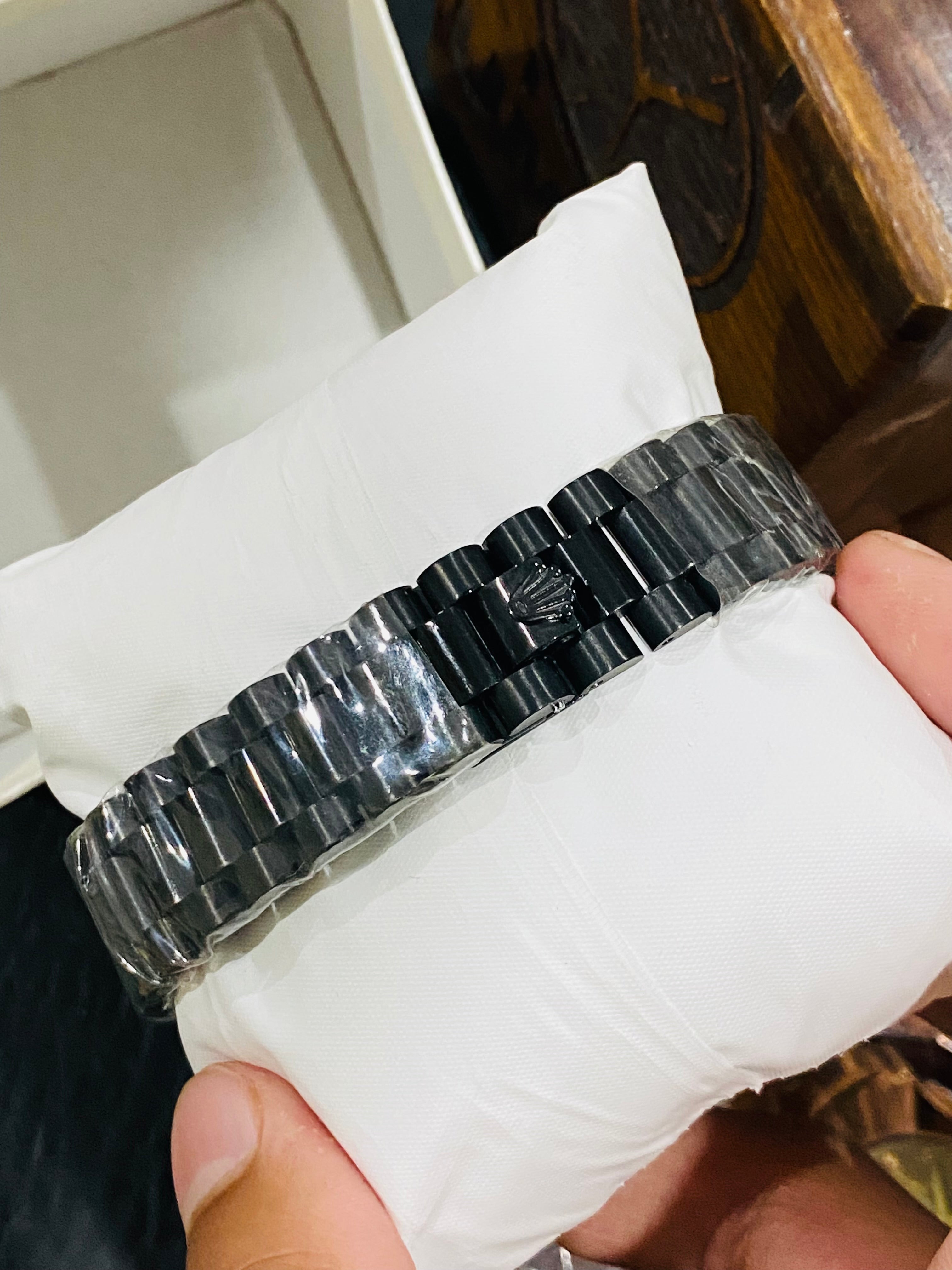 Full Black Stone Model With Date Function