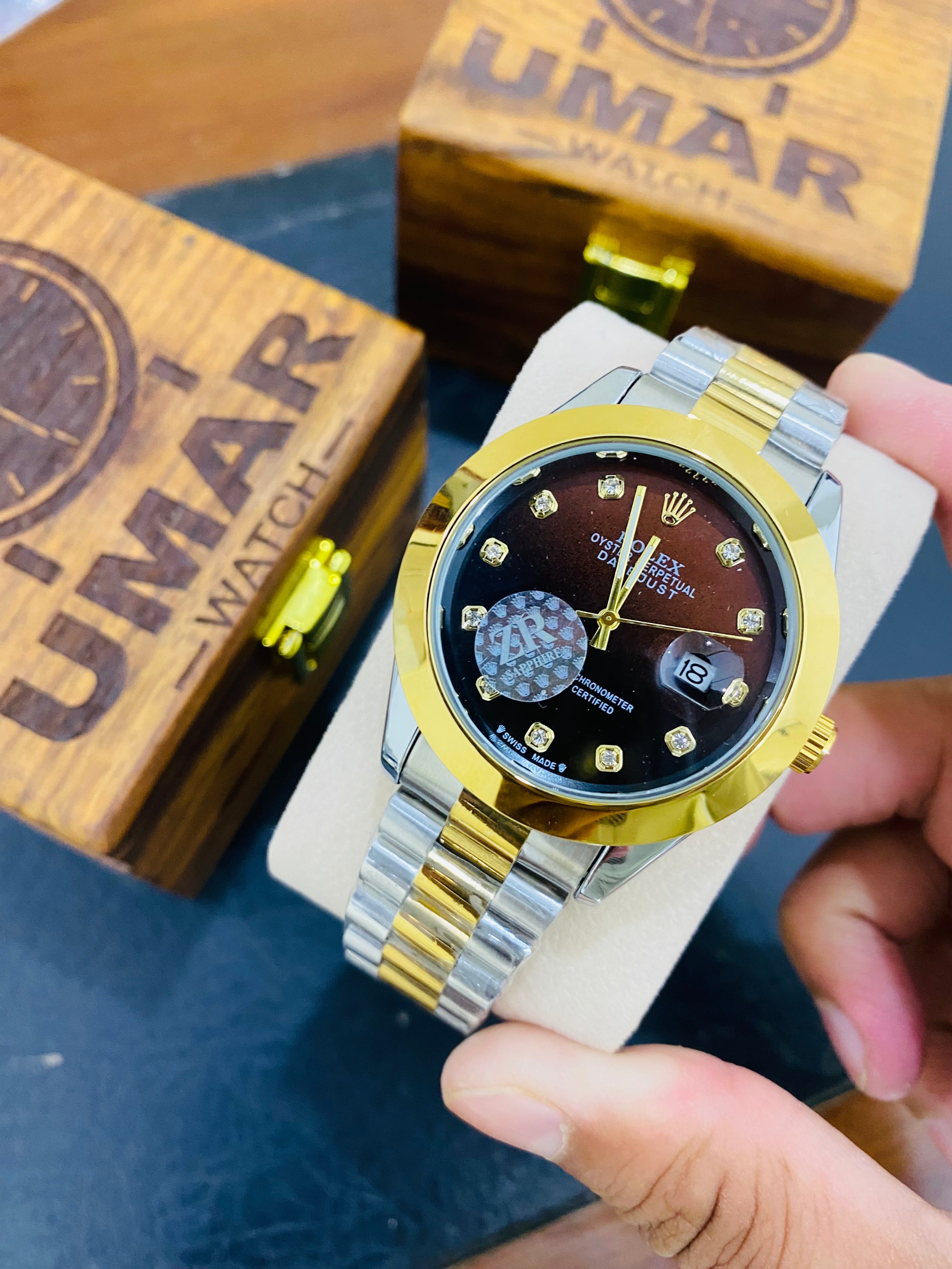 Tow Color Dial New model With Date Function Best Finishing