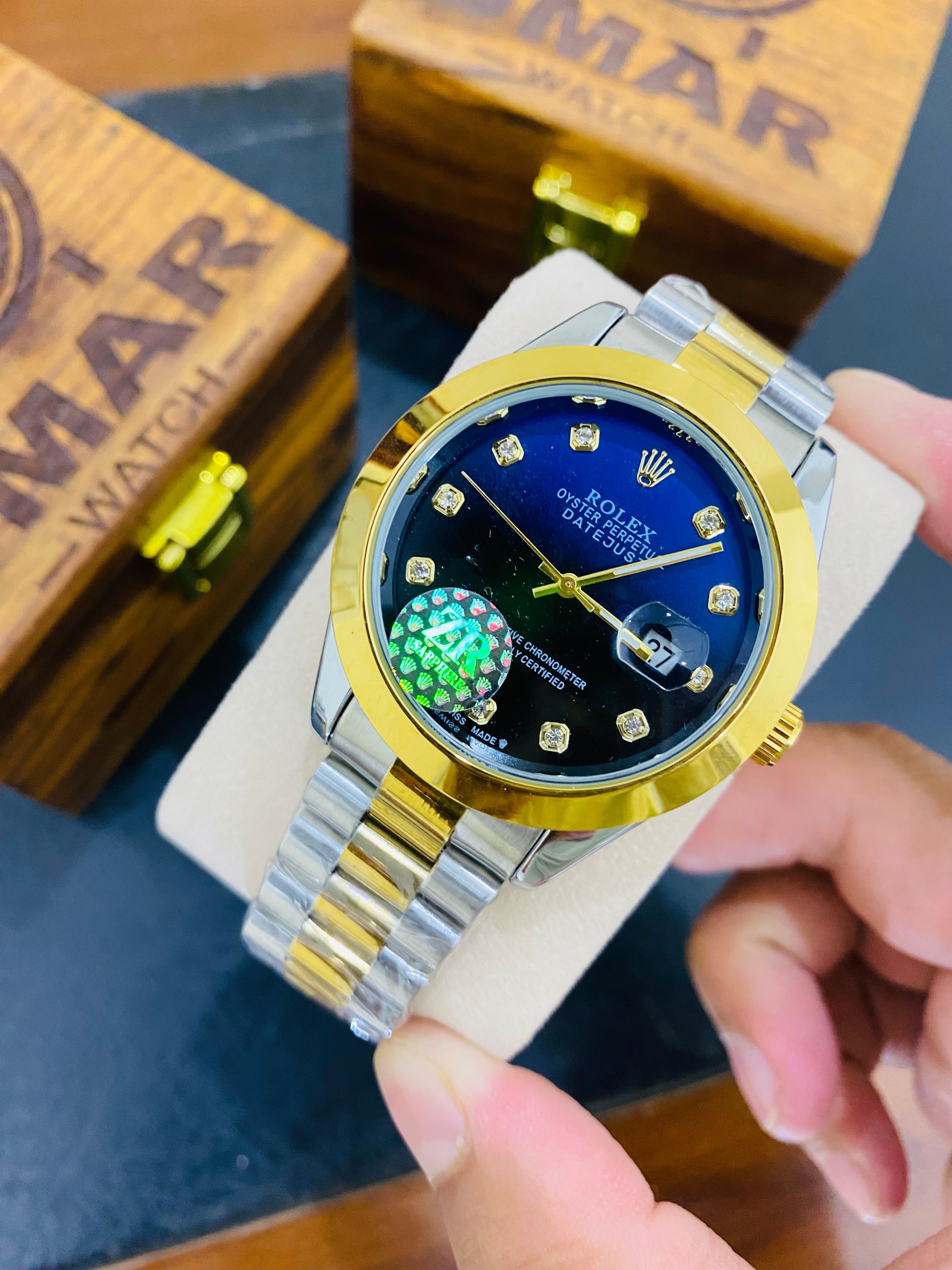 Tow Color Dial New model With Date Function Best Finishing